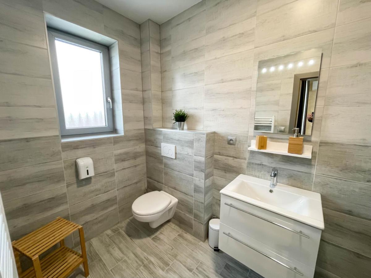 Apartmany Katalin Dunajská Streda المظهر الخارجي الصورة